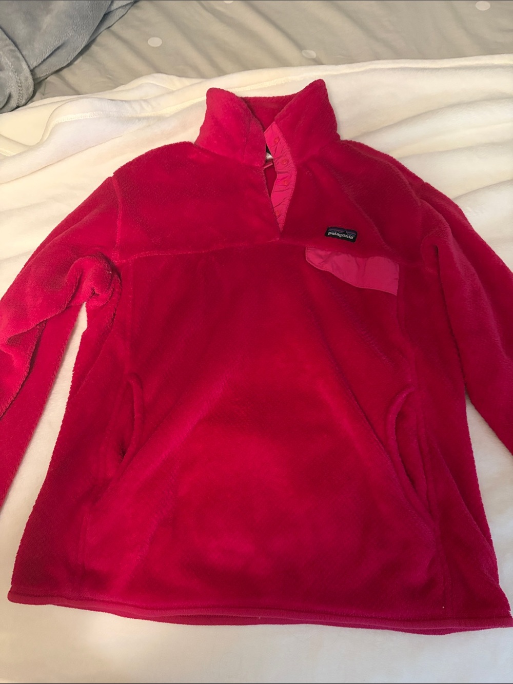 Patagonia Bright Pink Fleece Pullover with Chest Pocket